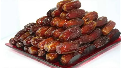 خرما خاصویی عسلی فوق العاده شیرین